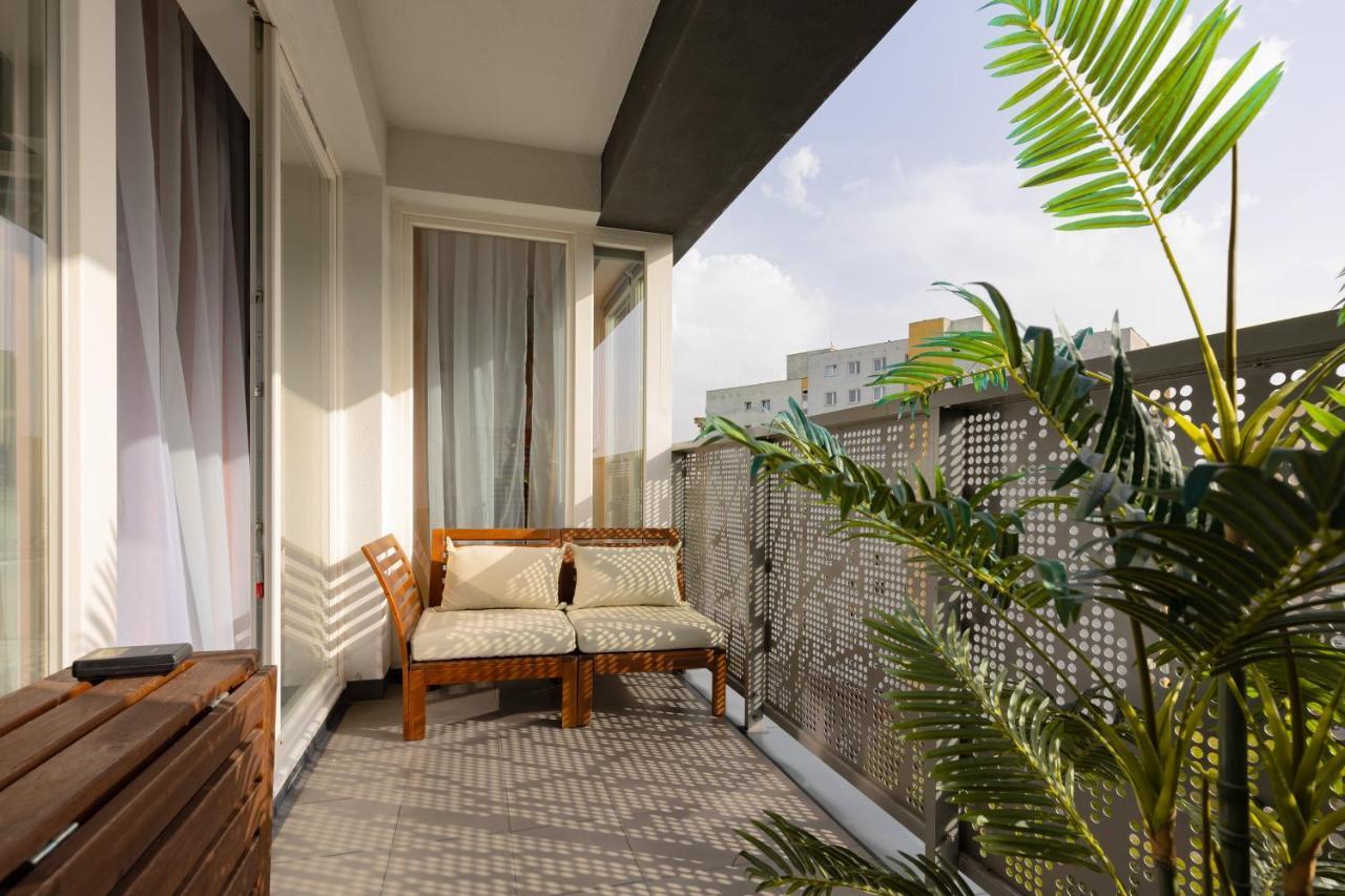 Lakeview Apartment Kapelanow Armii Krajowej By Noclegi Renters Warsaw Exterior photo